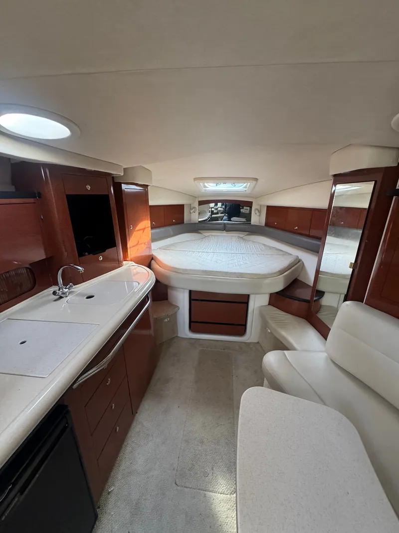 Slide: The Image of Sea Ray 340 Sundancer 2003 - 11