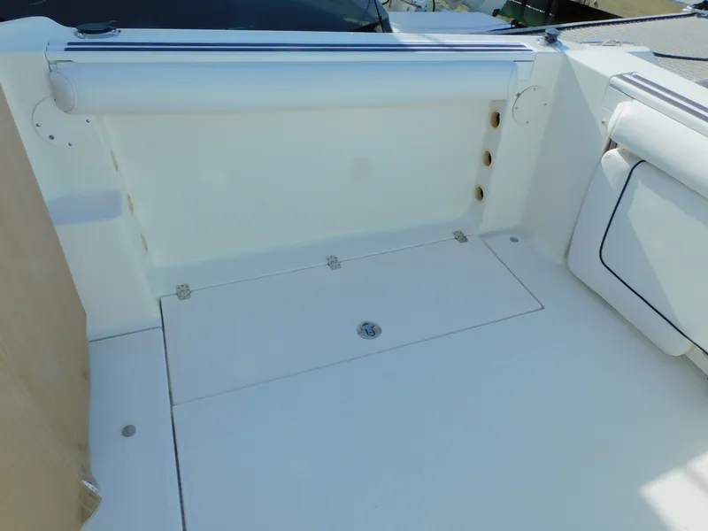 Slide: The Image of Wellcraft 290 Coastal 2001 - 17