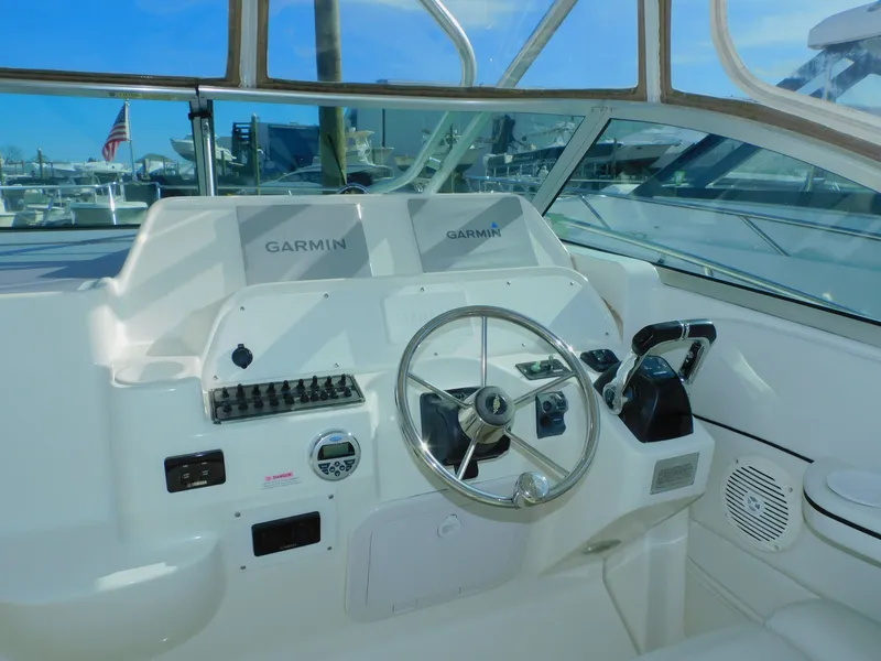 Slide: The Image of Wellcraft 290 Coastal 2001 - 24