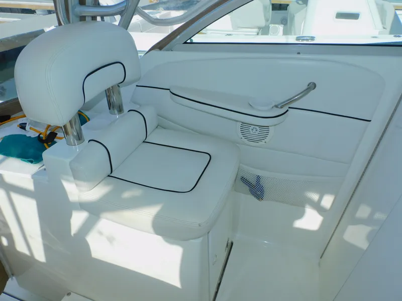 Slide: The Image of Wellcraft 290 Coastal 2001 - 26