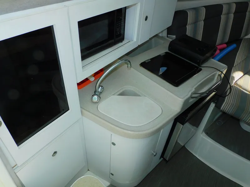 Slide: The Image of Wellcraft 290 Coastal 2001 - 29