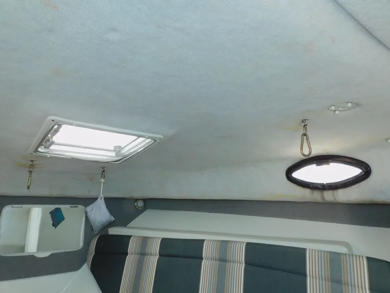 Slide: The Image of Wellcraft 290 Coastal 2001 - 33