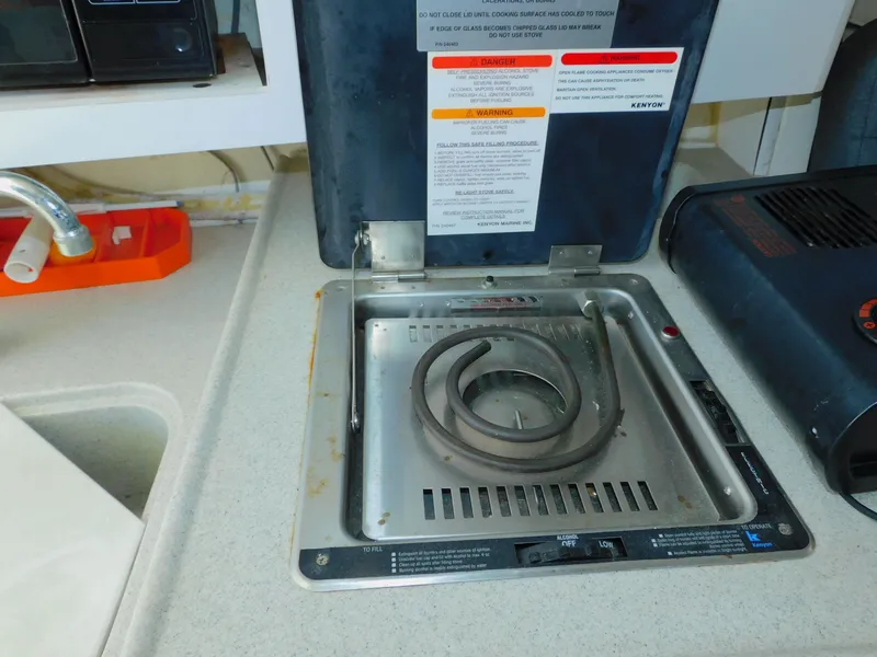 Slide: The Image of Wellcraft 290 Coastal 2001 - 38