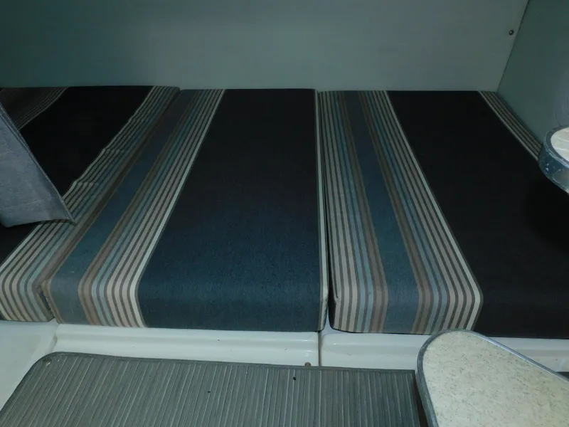 Slide: The Image of Wellcraft 290 Coastal 2001 - 42