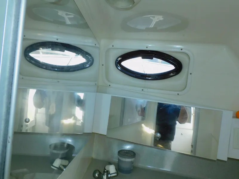 Slide: The Image of Wellcraft 290 Coastal 2001 - 45