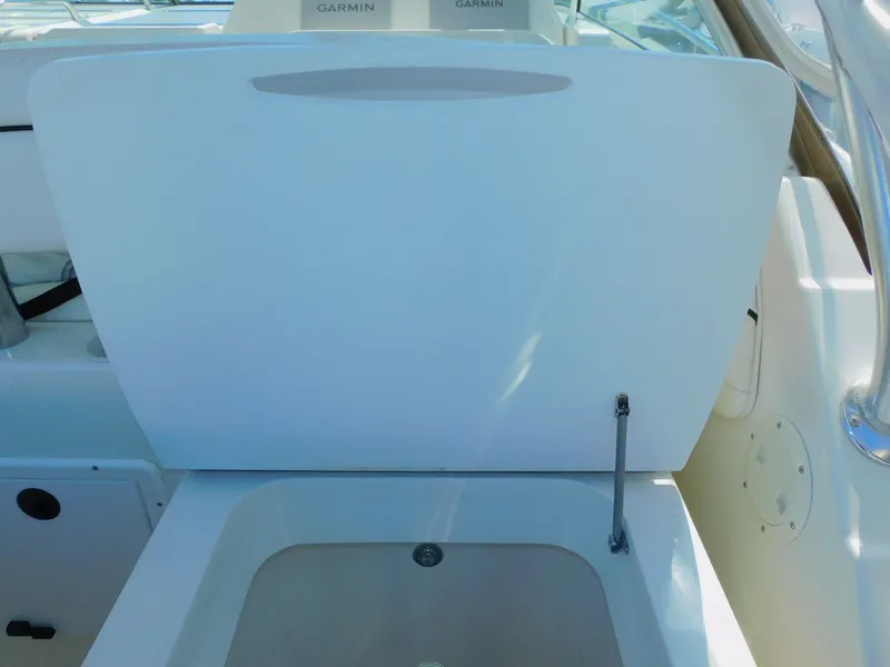 Slide: The Image of Wellcraft 290 Coastal 2001 - 49