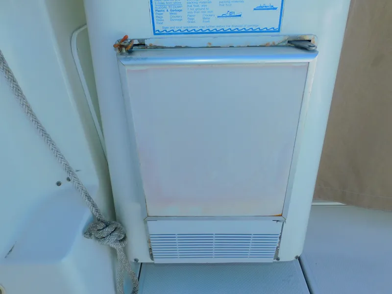 Slide: The Image of Wellcraft 290 Coastal 2001 - 52