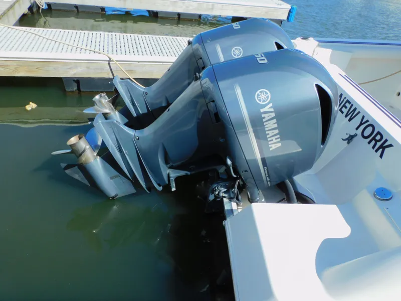 Slide: The Image of Wellcraft 290 Coastal 2001 - 6