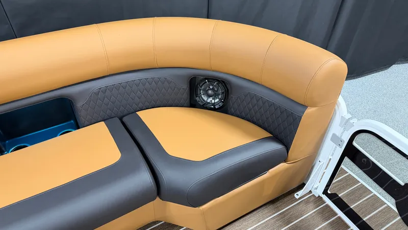 Slide: The Image of Premier 210SUNSATION 2027 - 21