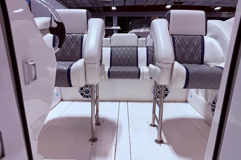 Slide: The Image of Interior of 2008 Sleekcraft 34' Heritage boat with luxurious seating and modern design. - 19