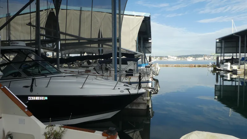 Slide: The Image of Monterey 295 Sport Yacht 2019 - 57