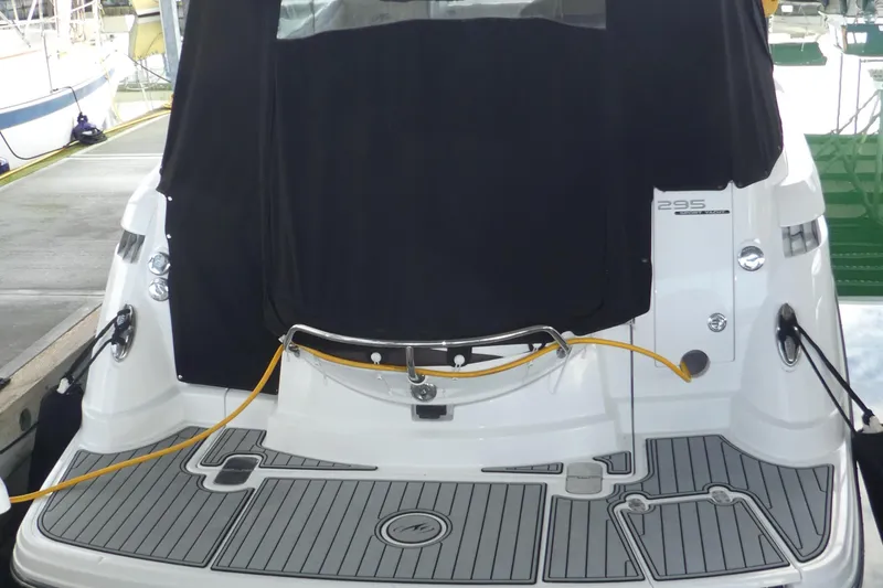 Slide: The Image of Monterey 295 Sport Yacht 2019 - 61