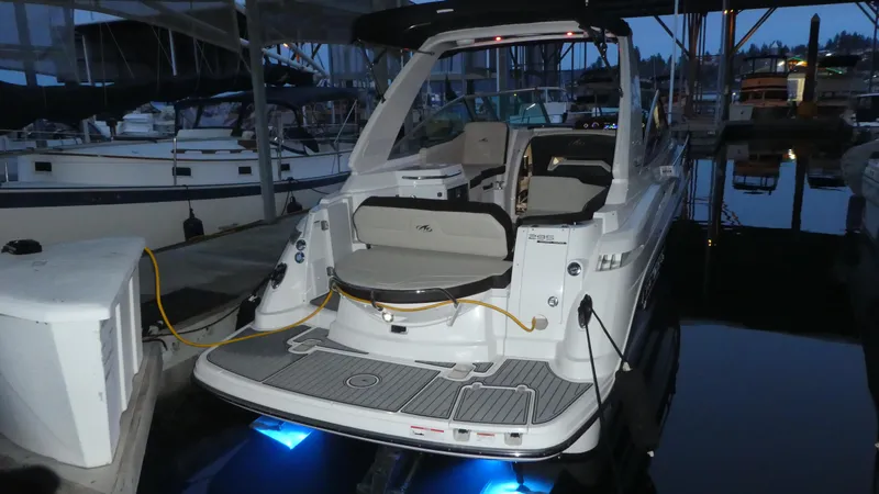 Slide: The Image of Monterey 295 Sport Yacht 2019 - 63