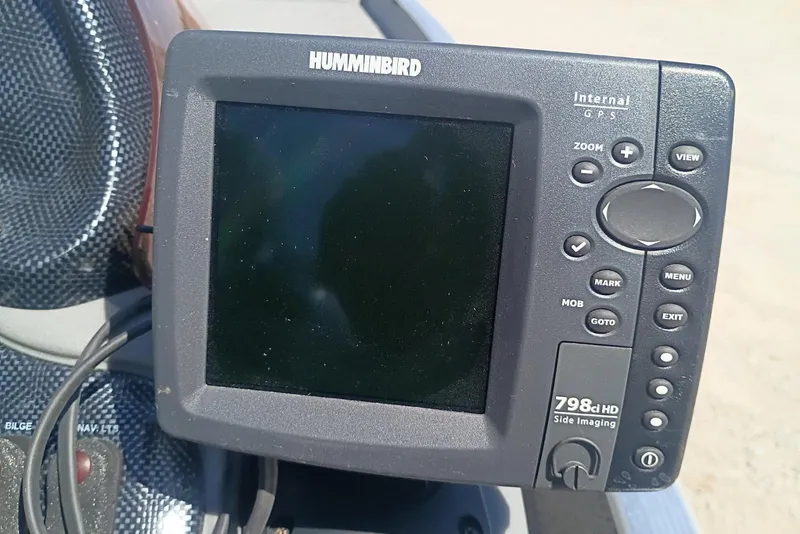 Slide: The Image of Humminbird 798ci HD fish finder on 2007 Tracker Pro Team 175 boat. - 4