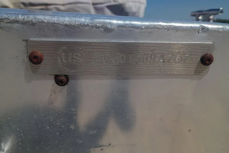 Slide: The Image of Metallic identification plate on a 2007 Tracker Pro Team 175 boat. - 14