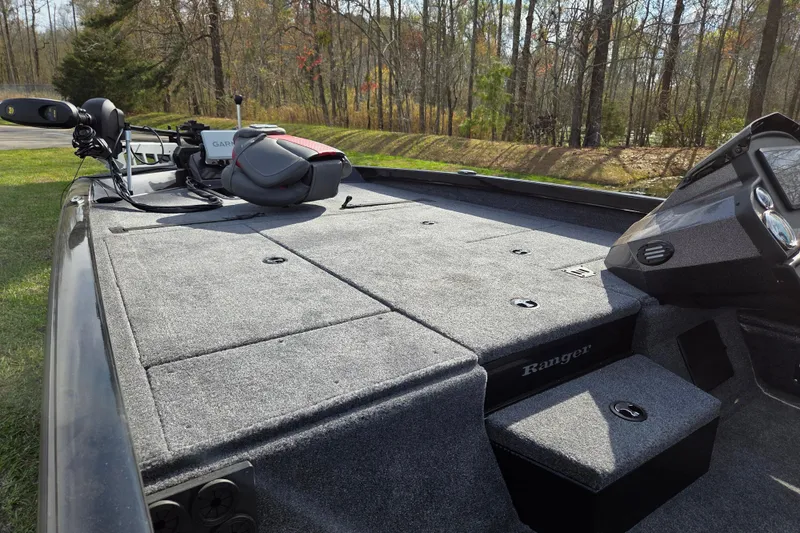 Slide: The Image of 2026 Ranger RT198P boat with gray deck and control console. - 7