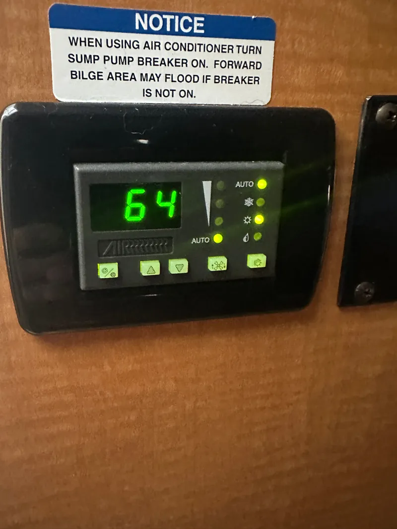 Slide: The Image of Chaparral 290 Signature 2006 - 10