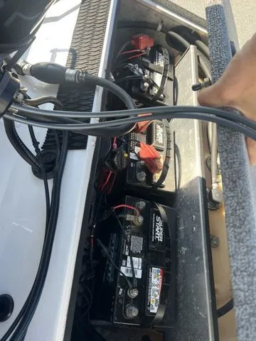 Slide: The Image of Batteries in G3 Sportsman 1710 boat, year 2020. - 5