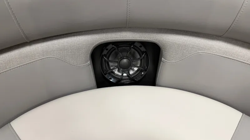 Slide: The Image of Premier 230SUNSATION 2027 - 62