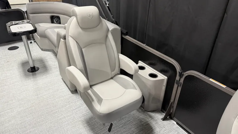 Slide: The Image of Premier 230SUNSATION 2027 - 23
