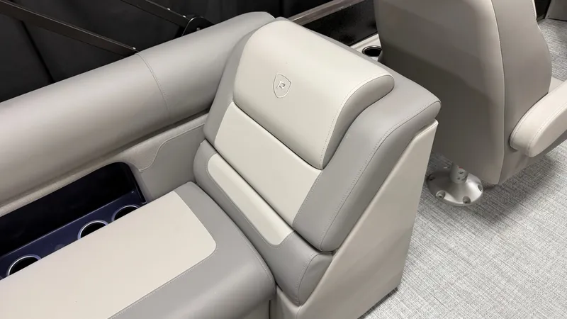 Slide: The Image of Premier 230SUNSATION 2027 - 55