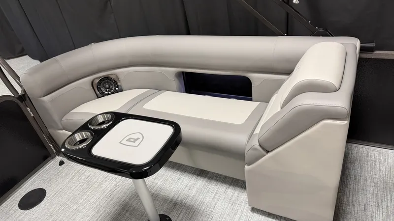 Slide: The Image of Premier 230SUNSATION 2027 - 53