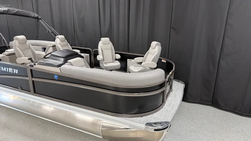 Slide: The Image of Premier 230SUNSATION 2027 - 6