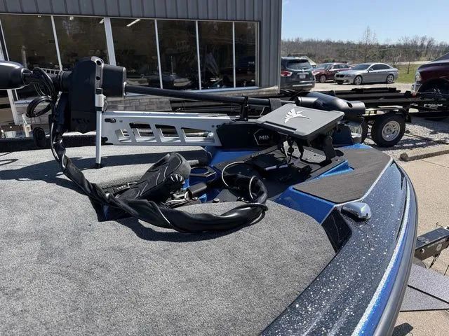 Slide: The Image of Skeeter ZXE21 2026 - 9