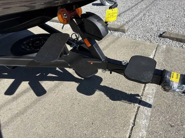 Slide: The Image of Skeeter ZXE20 2026 - 13