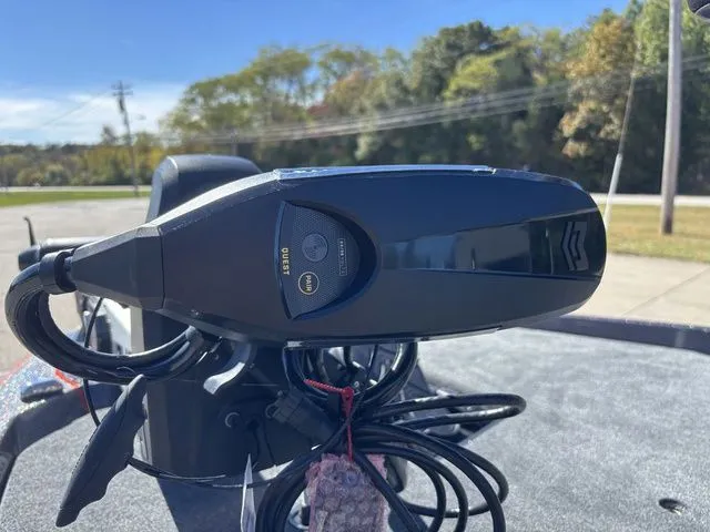 Slide: The Image of Skeeter ZXE20 2026 - 16