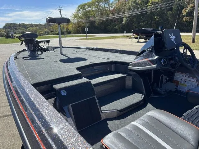 Slide: The Image of Skeeter ZXE20 2026 - 21