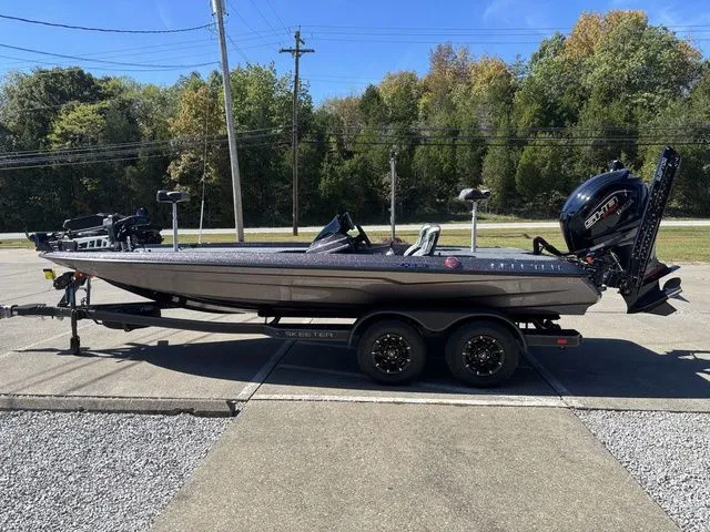 Slide: The Image of Skeeter ZXE20 2026 - 22