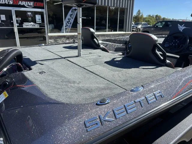 Slide: The Image of Skeeter ZXE20 2026 - 4