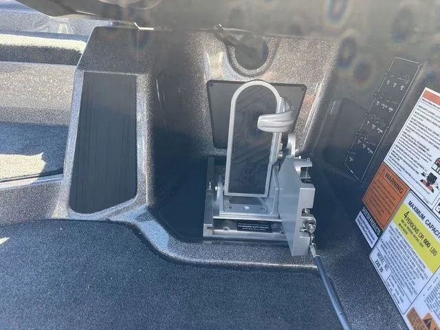 Slide: The Image of Skeeter ZXE20 2026 - 7