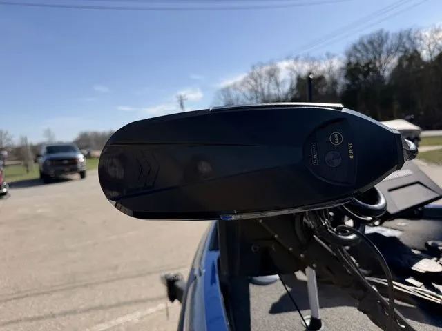 Slide: The Image of Close-up of a 2024 Ranger Z520R boat detail. - 11
