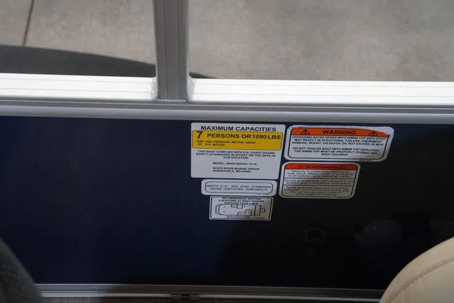 Slide: The Image of Safety labels on Sun Tracker Bass Buggy® 16 XL, 2020 model. - 14