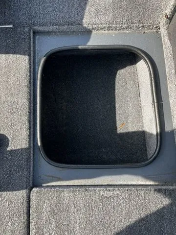 Slide: The Image of Ranger RT188P 2021 boat hatch with carpeted interior. - 9