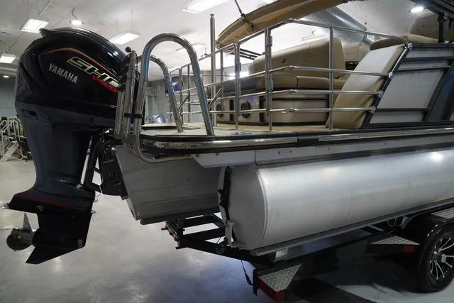 Slide: The Image of 2024 Starcraft SLS 3 Q DH pontoon boat with Yamaha engine. - 8