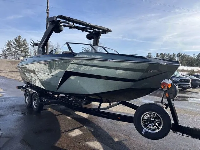 Slide: The Image of 2026 Tigé Z3 boat on trailer, side view. - 4