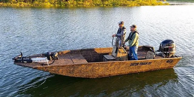 The Image of G3 Gator Tough 18 CC boat with Yamaha 90 "SHO" engine on water. - 1