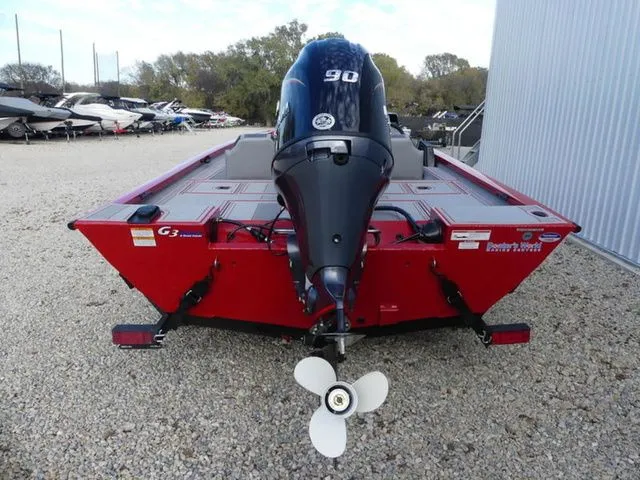 Slide: The Image of Red G3 Sportsman 1710 SE boat, 2026 model, with outboard motor. - 4