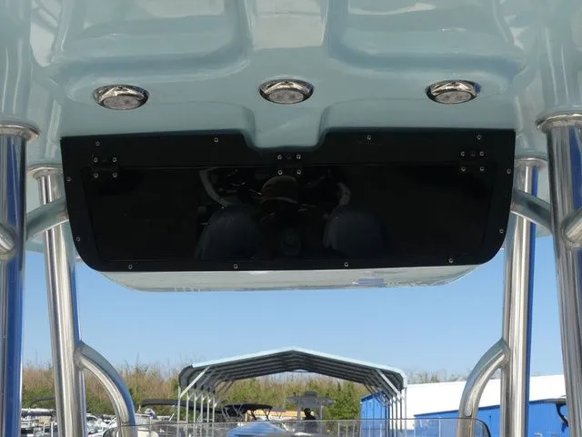 Slide: The Image of Bulls Bay 255 Center Console 2024 - 18