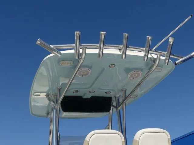 Slide: The Image of Bulls Bay 255 Center Console 2024 - 21