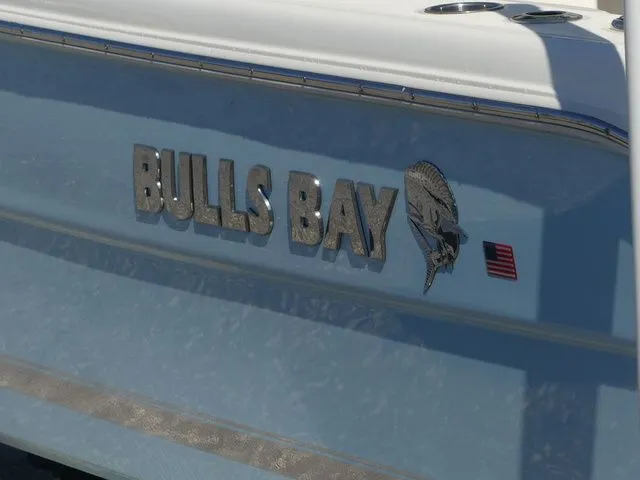 Slide: The Image of Bulls Bay 255 Center Console 2024 - 7
