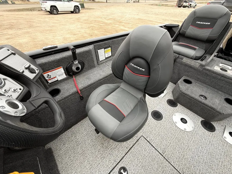 Slide: The Image of Interior of 2023 Tracker Pro Guide V-175WT boat. - 23