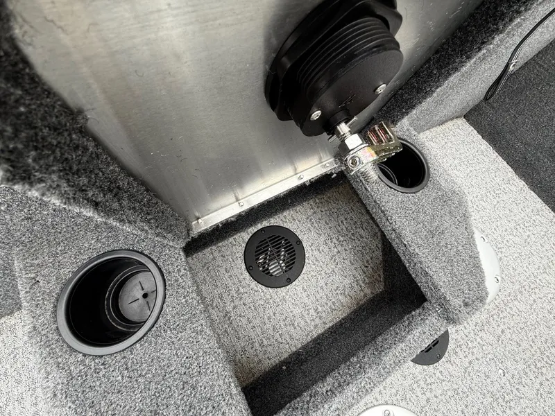 Slide: The Image of Interior view of Tracker Pro Guide V-175WT boat, 2023 model. - 26