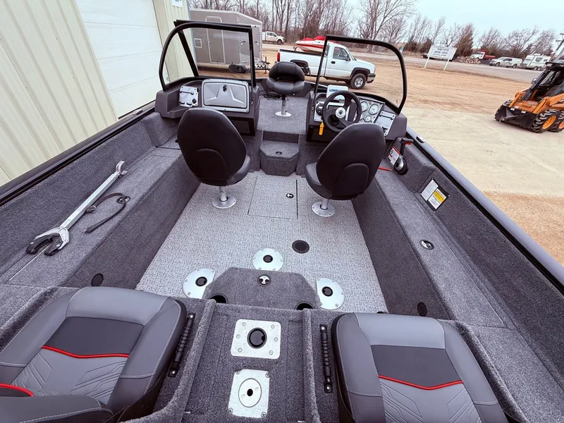 Slide: The Image of Interior view of 2023 Tracker Pro Guide V-175WT boat. - 8