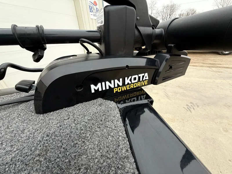 Slide: The Image of Minn Kota PowerDrive on Tracker Pro Guide V-175WT, 2023. - 9