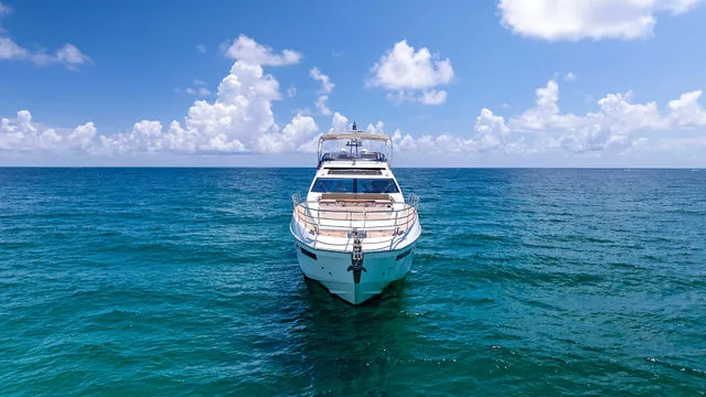 Slide: The Image of Azimut Atlantis 45 2021 - 52