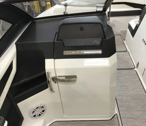 Slide: The Image of Interior of 2025 Cobalt R6 Surf boat, featuring modern design. - 15